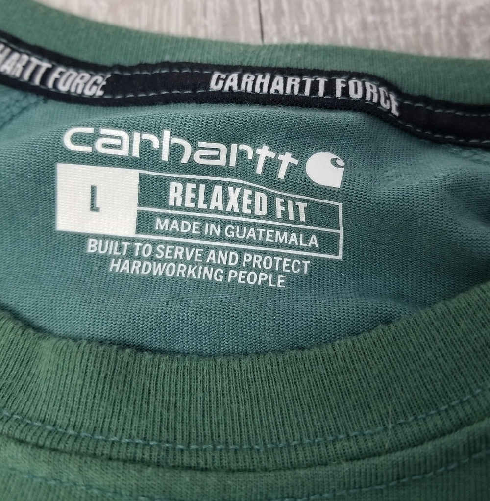 Carhartt Pocket tshirt - Picture 2 of 7